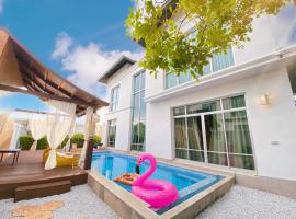 Malibu Pool Villa Pattaya，位于芭堤雅市中心的酒店