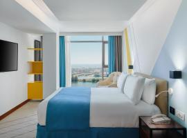 Holiday Inn & Suites - Cairo Maadi by IHG，位于开罗的酒店