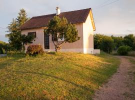 Les Vignes Pierre，位于Mornay-sur-Allier的酒店