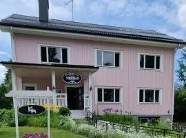 Wanha Neuvola Guesthouse & Apartment