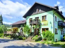Zajazd Karłów Restauracja & Pokoje Gościnne