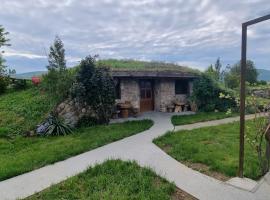 Hobbit eco house -Ždrelo，位于彼得罗瓦茨纳米拉维的酒店