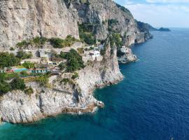 Villa Il Corallo by Interhome，位于弗洛里的酒店