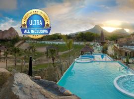 Magic Natura Resort，位于贝尼多姆特拉自然动物园附近的酒店
