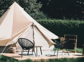 Glamping op boutique camping Whanau，位于Rutten的豪华帐篷营地