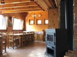 Central Hostel Chatel，位于沙泰勒的酒店