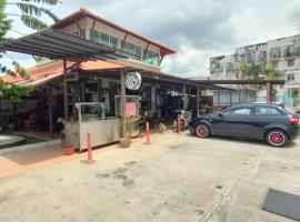 Cozzy Motel Malacca，位于马六甲的汽车旅馆