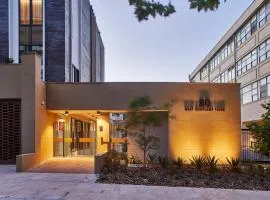 玛丽麦克罗普广场酒店