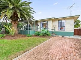 Genshai Palms - Sellicks Beach - C21 SouthCoast Holidays