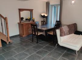 Maison avec Jardin avec 3 chambres，位于Corquilleroy的酒店