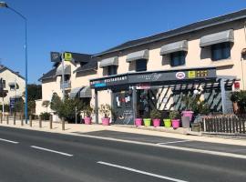 Logis Auberge de la Truffe - Hotel de la Truffe，位于Sorges的酒店