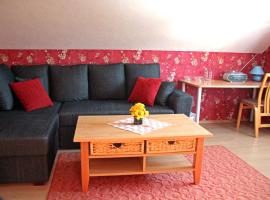 瑞瓦尔咖啡店旅馆，位于珀尔察马的酒店