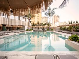 Hotel Primavera Park，位于贝尼多姆的带泳池的酒店
