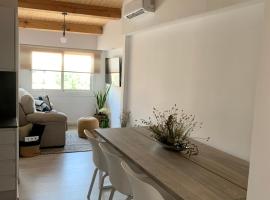 Flat in Girona City Centre - 5 mins from Old Town and Train Station，位于赫罗纳的酒店
