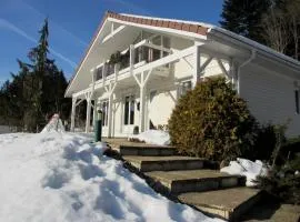 LE CHALET BLANC - JACUZZI / PISCINE / SAUNA