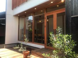 Quaint House Naoshima，位于直岛町的住宿加早餐旅馆