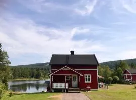 Villa Granhede -sjöläge med badtunna, eldstad med mera