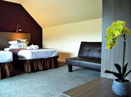 The Breadalbane Arms Room Only Hotel，位于阿伯费尔迪的酒店
