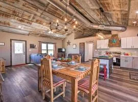 Modern Stephenville Farmhouse 8 Mi to Dtwn!