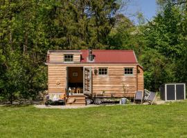 Grimmwald Tiny House，位于Calden的酒店