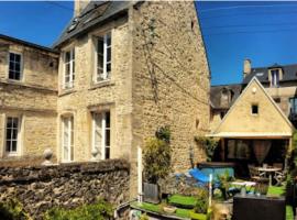 Le Clos de la Chapelle Bayeux，位于贝叶的旅馆