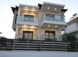 Sunshine Rooms and Suites