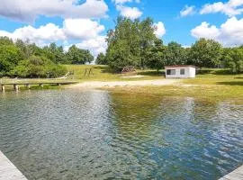 2 Bedroom Beautiful Home In Gützkow