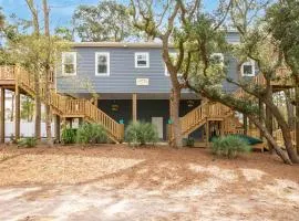 Tranquil Harbor by Oak Island Accommodations