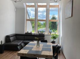 Apartament Noclegi Tokarnia Duża 126，位于Tokarnia的酒店