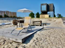 Jaukus modernios architektūros Svencelės namas，位于Svencelė的酒店