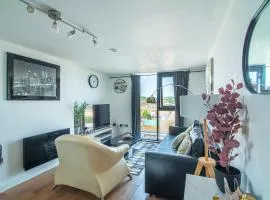 Exquisite 2-bedroom Apartment - City Centre