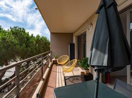 Calvaro - Appartement classé 5 étoiles - vue mer，位于卡尔维的酒店