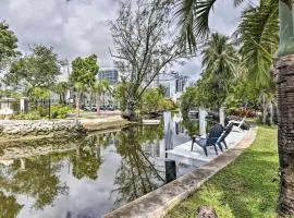 Canal-Front Condo Walk to Downtown Ft Lauderdale!