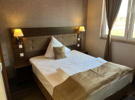 Hotel Pasa Paradies KOSTENLOSE PARKPLÄTZE，位于美茵河畔哈瑙的酒店