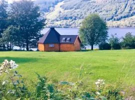 Seal Point Cabin - Luxury Glamping