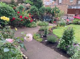 Lovely 3 bedroom family friendly cottage in North Berwick，位于北贝里克的乡村别墅