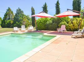 Stunning Home In Montaut With Outdoor Swimming Pool, Wifi And 1 Bedrooms，位于Montaut的度假短租房