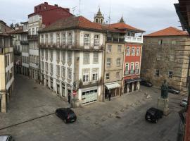 Apartamento, Praça Dom Duarte 8, Viseu, Portugal，位于维塞乌的酒店