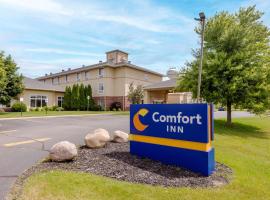 Comfort Inn Plover-Stevens Point，位于Plover的酒店