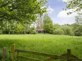 Idyllic house with 360 view of nature