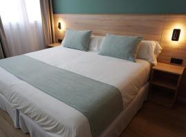 Hotel Don Pepo，位于Lob&oacute;n的住宿