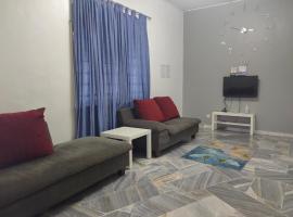 CORNER LOT,LANDED Kajang Semenyih Bee Homestay，位于士毛月的酒店