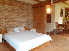 Chata Mazurska Lipowo，位于Lipowo的酒店