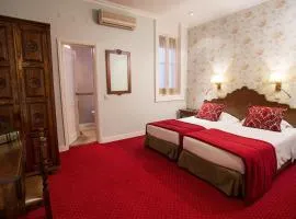 多姆桑丘一世酒店