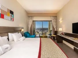 Ramada Olivie Nazareth