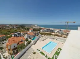 Nazaré Views X - By SCH