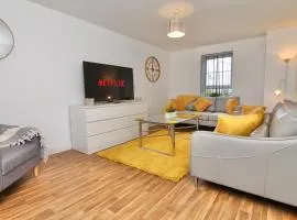 Canalview House - 7Bed City Gem, Free Driveway Parking, Netflix, TVs in All Bedrooms
