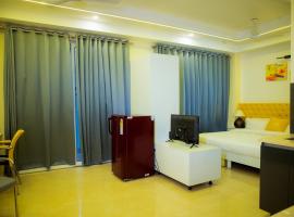 Lime Tree Luxury Studio - Service Apartment Near Artemis Hospital ,Gurgaon，位于古尔冈的酒店