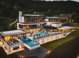 Sonnenhof Resort Bayerischer Wald，位于拉姆的酒店