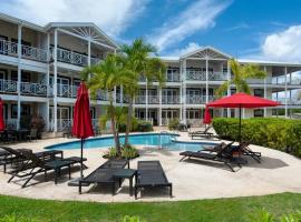 Private Condo on the West Coast of Barbados，位于圣詹姆斯的家庭/亲子酒店